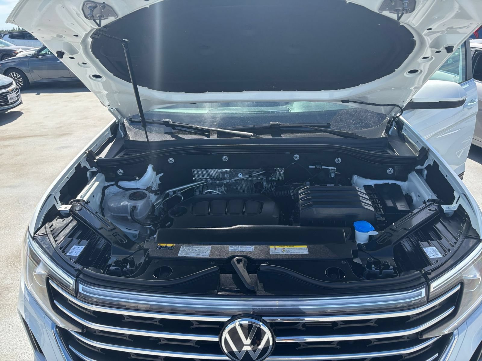 Used 2026 Volkswagen Atlas SE FWD image 35