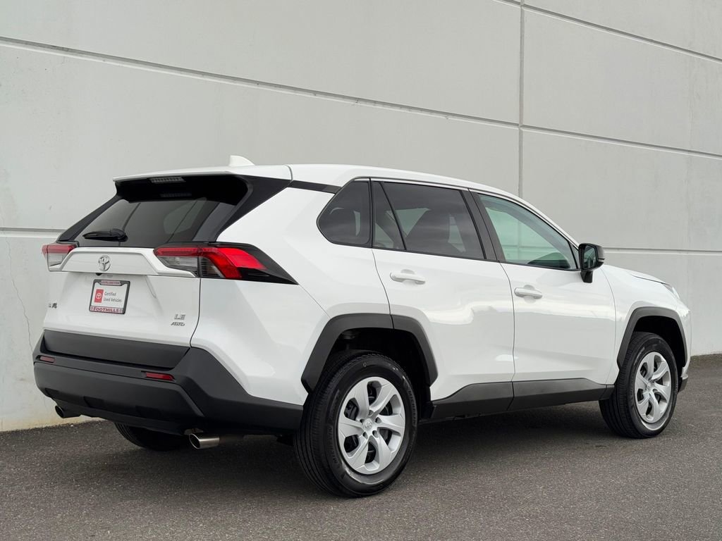 Certified 2025 Toyota RAV4 LE AWD/4WD image 7