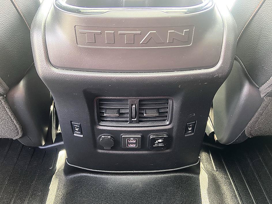 Used 2021 Nissan Titan PRO-4X w/ Pro-4x Convenience Package AWD/4WD image 29