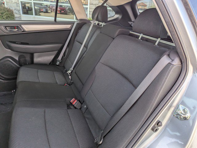 Used 2019 Subaru Outback 2.5i Premium w/ Popular Package #2 image 26