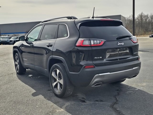 Used 2022 Jeep Cherokee Limited image 8