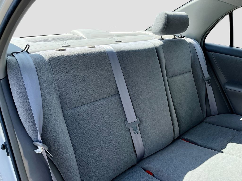 Used 2004 Toyota Corolla LE image 24