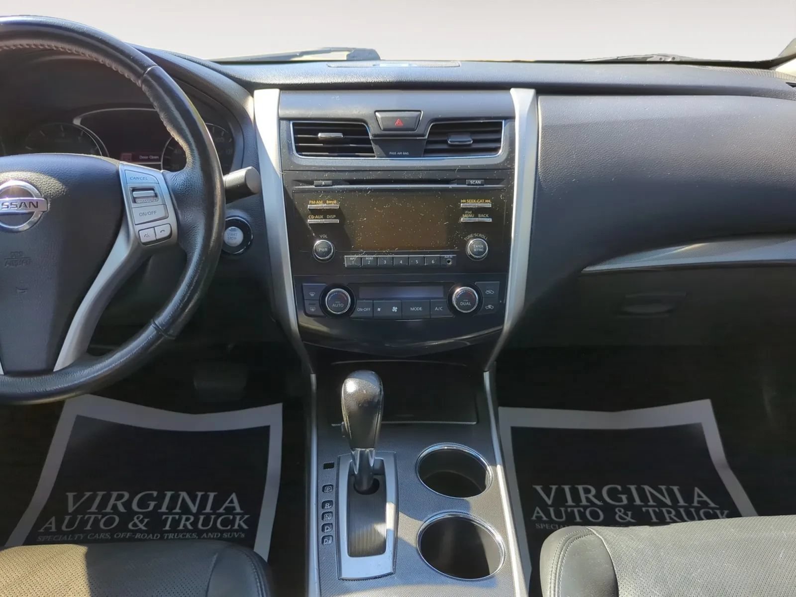 Used 2013 Nissan Altima 2.5 SL FWD image 11