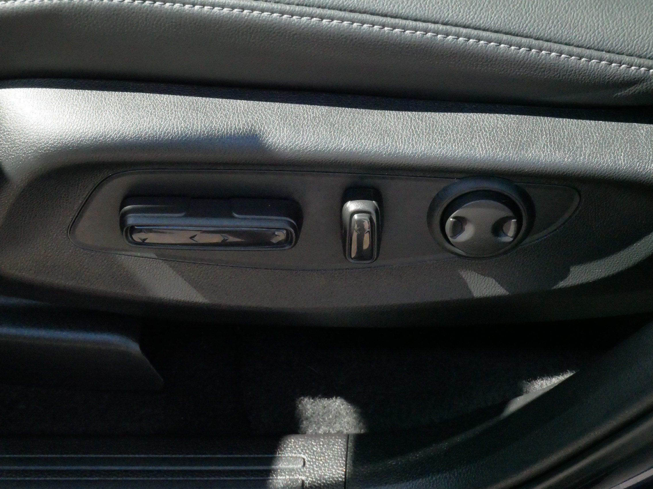 Used 2025 Honda CR-V EX-L image 20