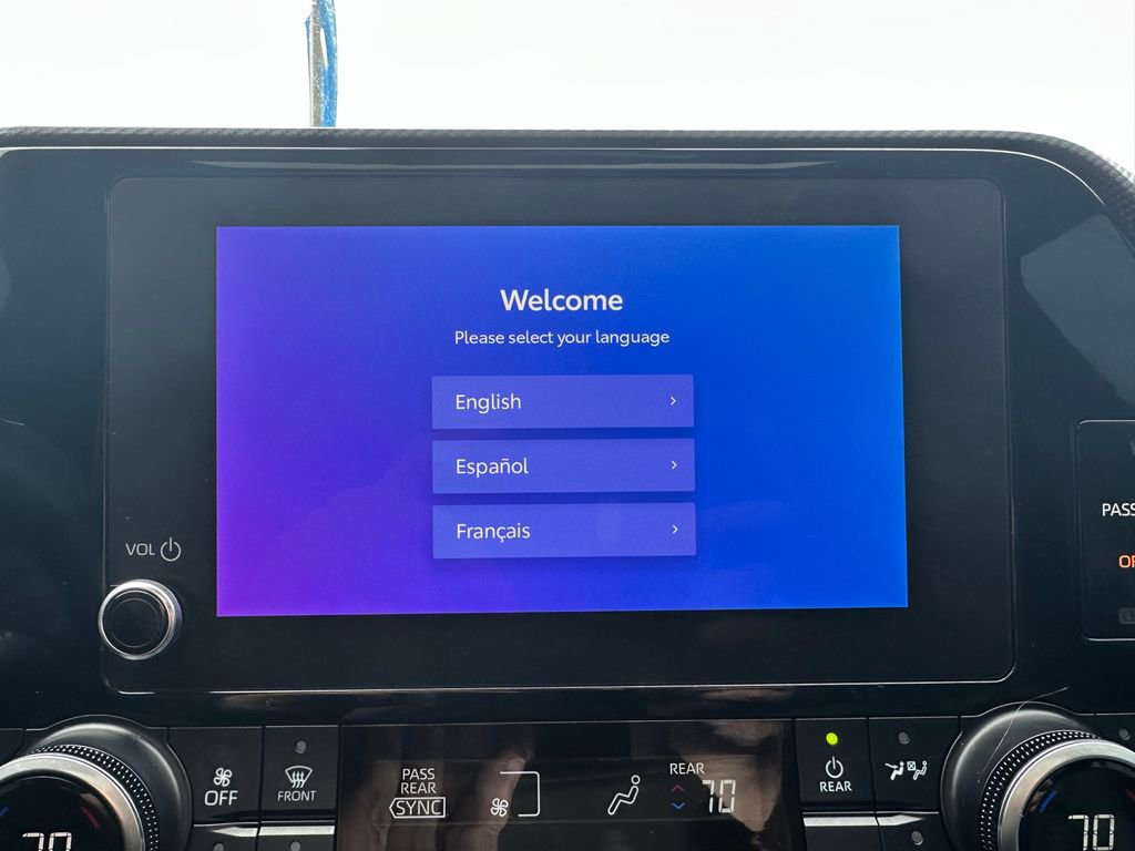 Used 2023 Toyota Highlander XSE image 17