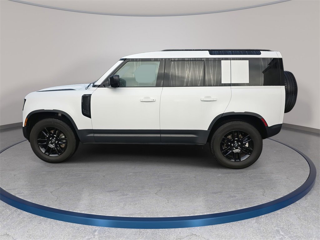 Used 2025 Land Rover Defender 110 S image 8