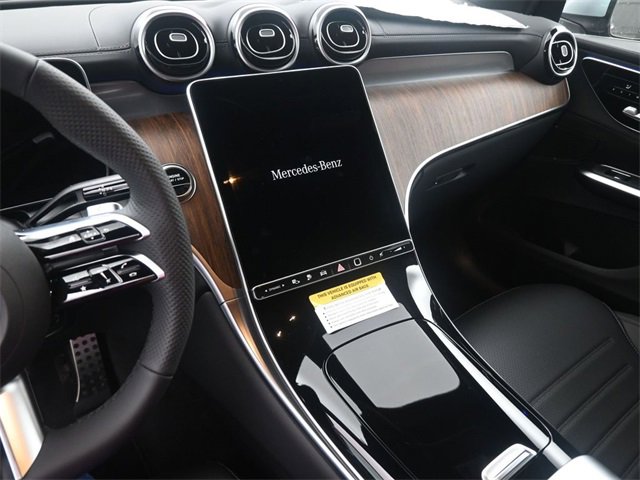 New 2025 Mercedes-Benz GLC 350e 4MATIC image 31