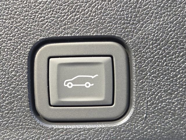 New 2026 Buick Enclave Preferred w/ Power Package image 7