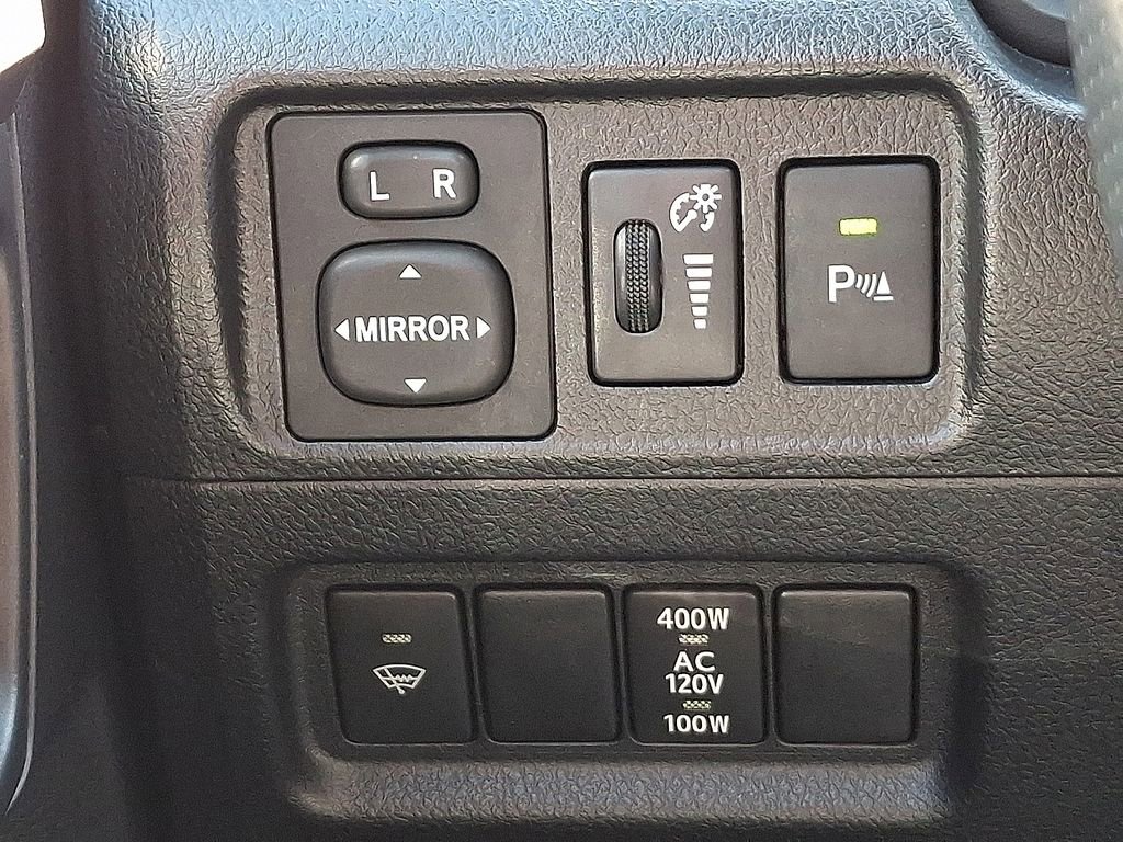 Used 2018 Toyota 4Runner Limited image 20