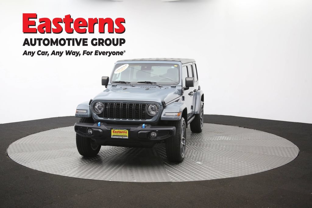 Used 2024 Jeep Wrangler Unlimited w/ Convenience Group AWD/4WD image 54