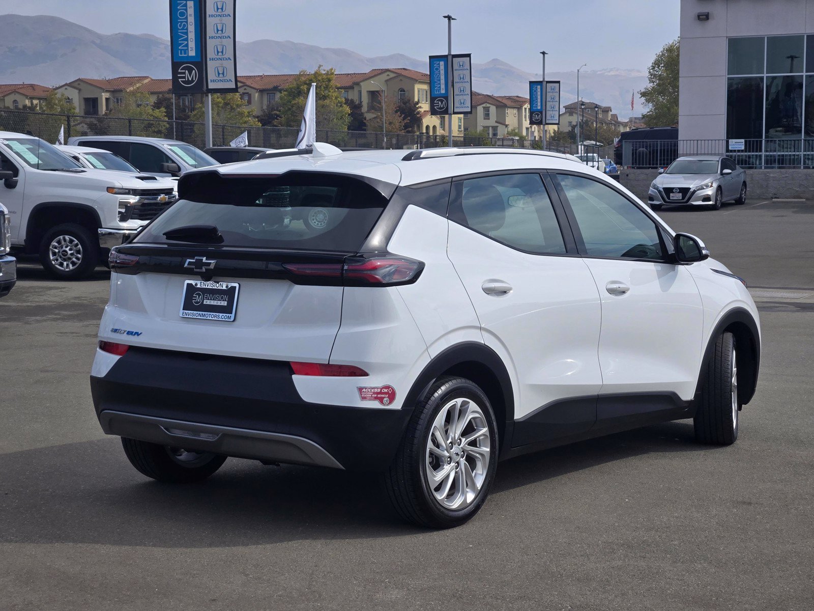 Used 2023 Chevrolet Bolt EUV LT w/ Driver Confidence Package FWD image 7