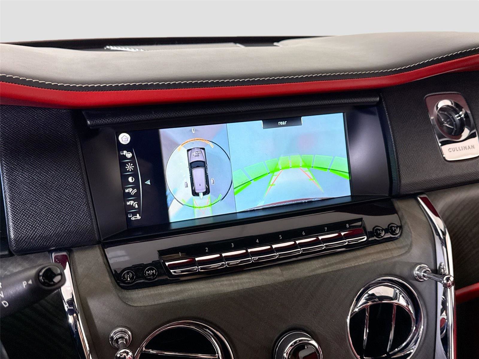 Used 2019 Rolls-Royce Cullinan image 20