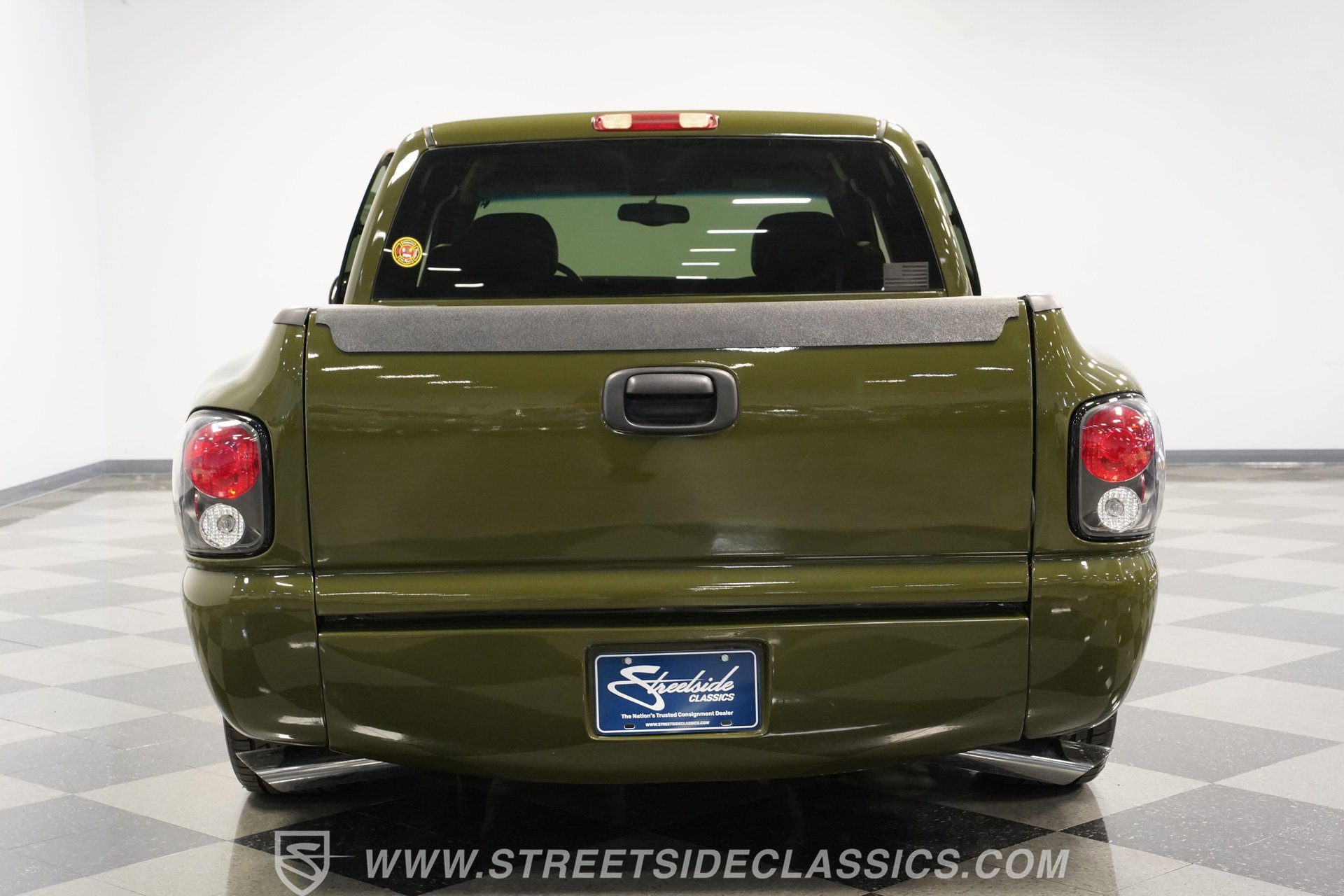 Used 2002 Chevrolet Silverado 1500 LS w/ Electrical Convenience Pkg RWD image 11