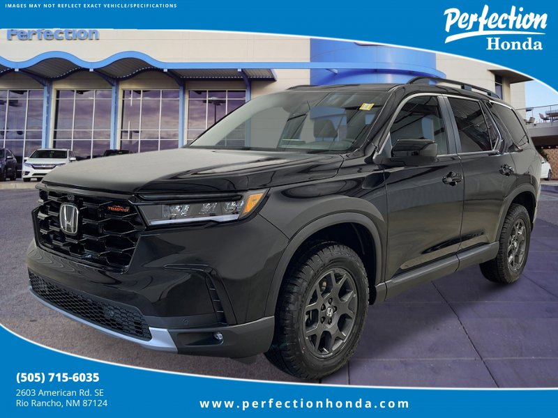 New 2025 Honda Pilot TrailSport