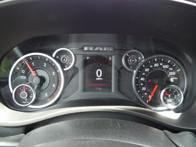 New 2026 RAM 3500 Tradesman AWD/4WD image 13