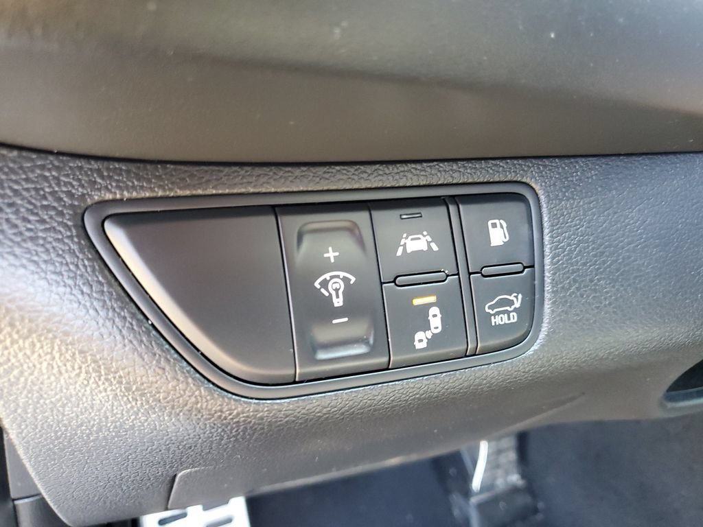 Used 2021 Genesis G70 3.3T w/ Sport Package AWD/4WD image 12