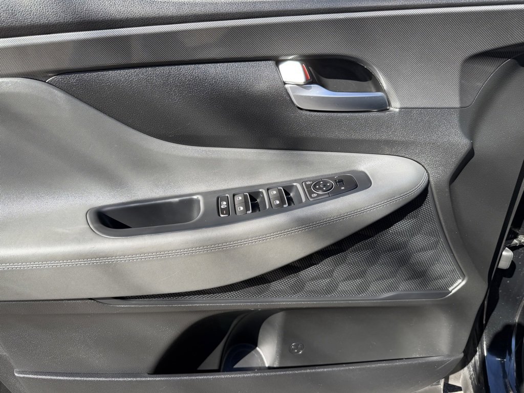 Used 2023 Hyundai Santa Fe SEL image 16
