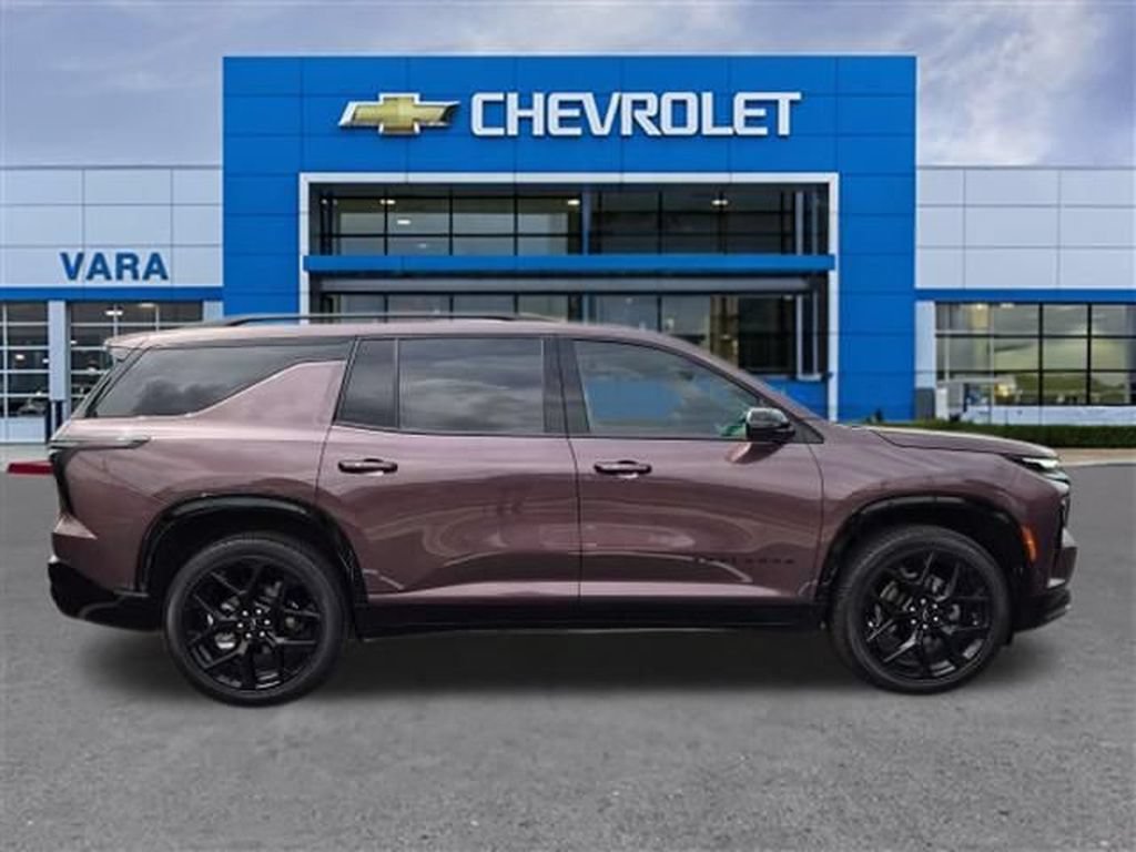 Certified 2026 Chevrolet Traverse RS FWD image 6