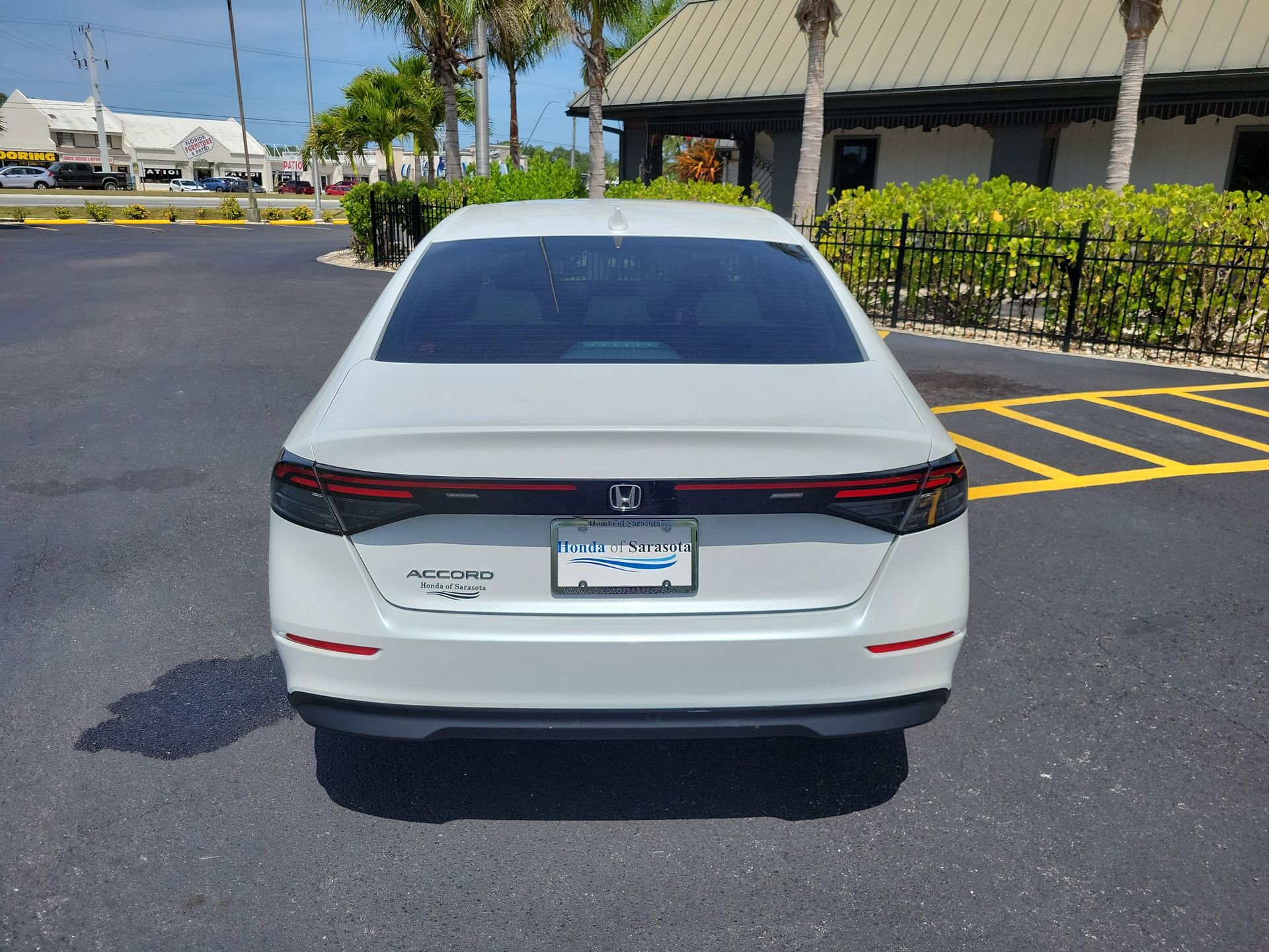 Used 2024 Honda Accord EX image 7