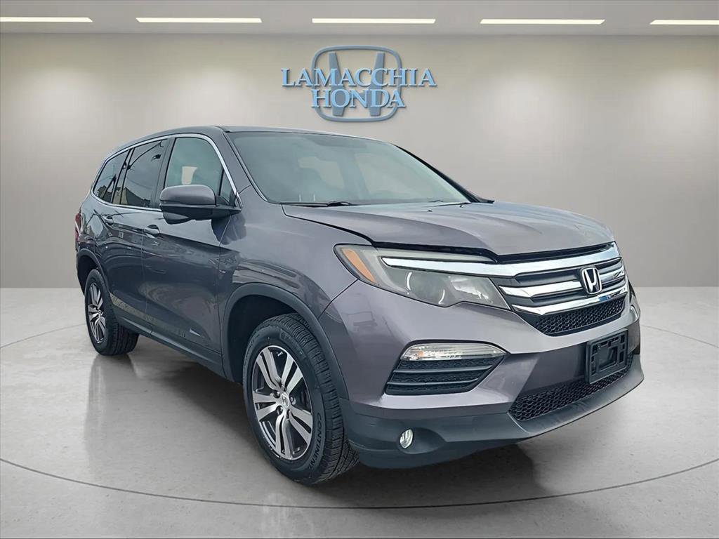 Used 2017 Honda Pilot EX image 7