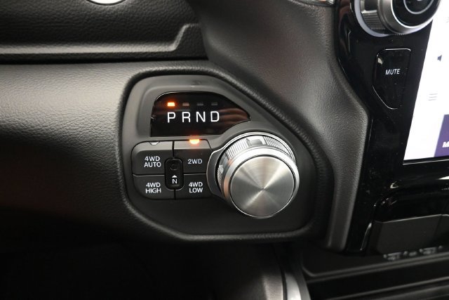 New 2027 RAM 1500 Laramie AWD/4WD image 10