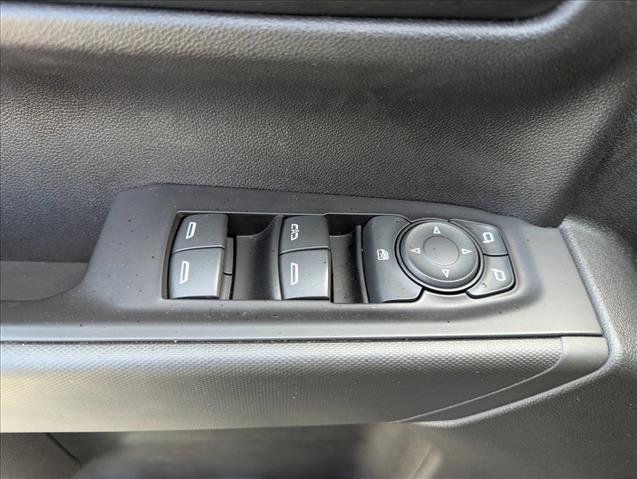 Used 2019 Chevrolet Silverado 1500 Custom w/ Custom Value Package image 7