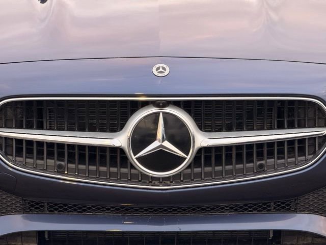 New 2026 Mercedes-Benz C 300 4MATIC Sedan image 3