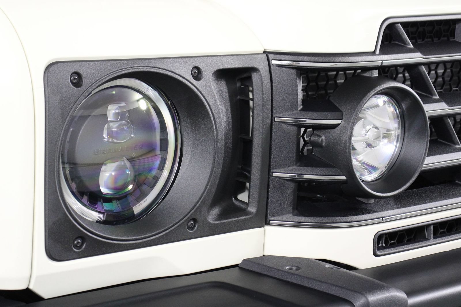 Used 2025 INEOS Grenadier AWD/4WD image 25