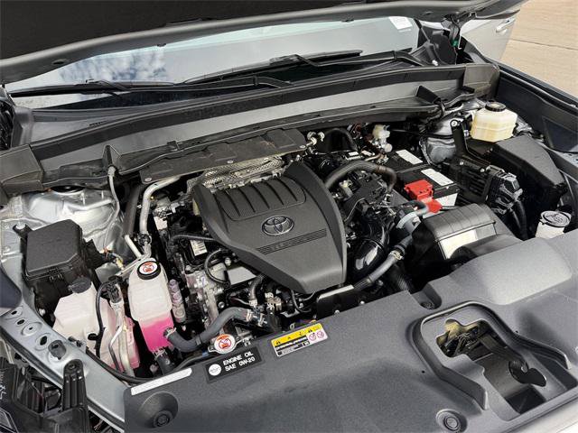 Certified 2025 Toyota Grand Highlander FWD image 26