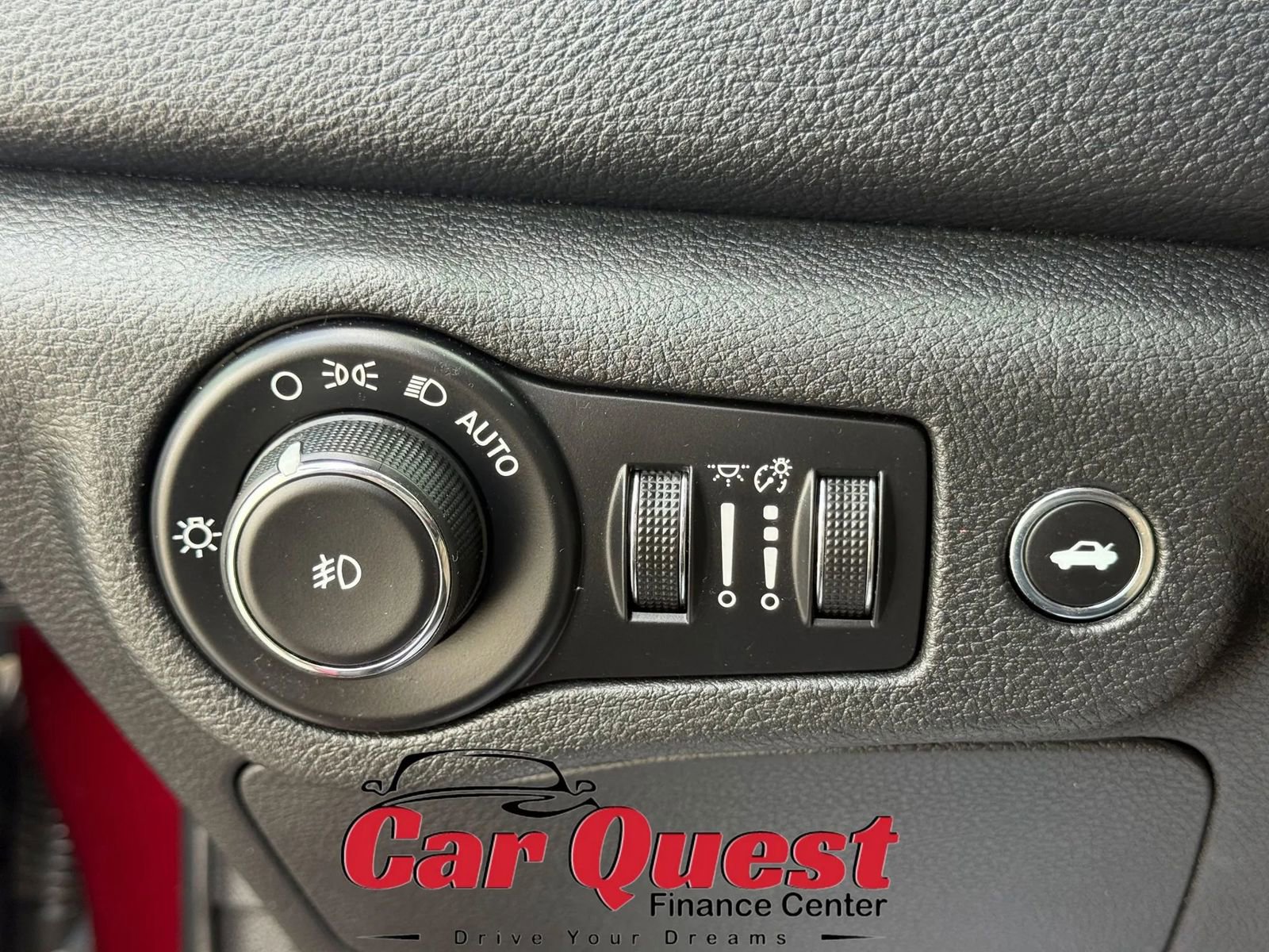Used 2016 Chrysler 200 S w/ Navigation & Sound Group I AWD/4WD image 28