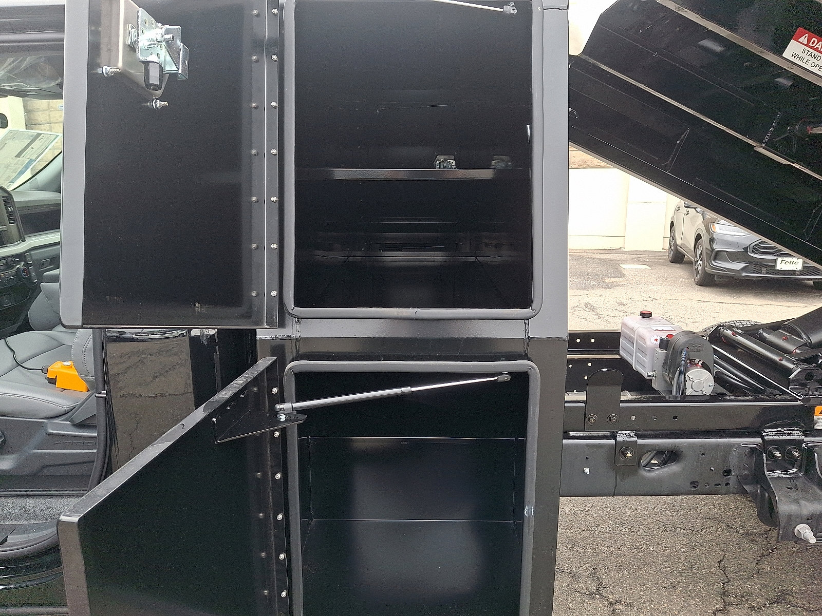 New 2025 Ford F350 XL w/ XL Chrome Package image 20