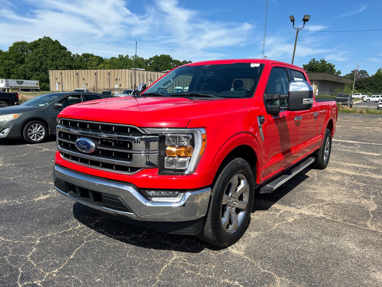 Used 2023 Ford F150 Lariat w/ Max Trailer Tow Package RWD image 1
