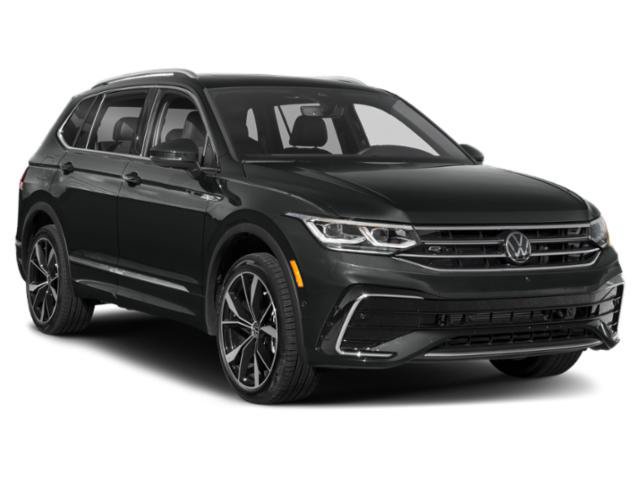 Used 2024 Volkswagen Tiguan SEL R-Line w/ MDO Package, Two-Row AWD/4WD image 9