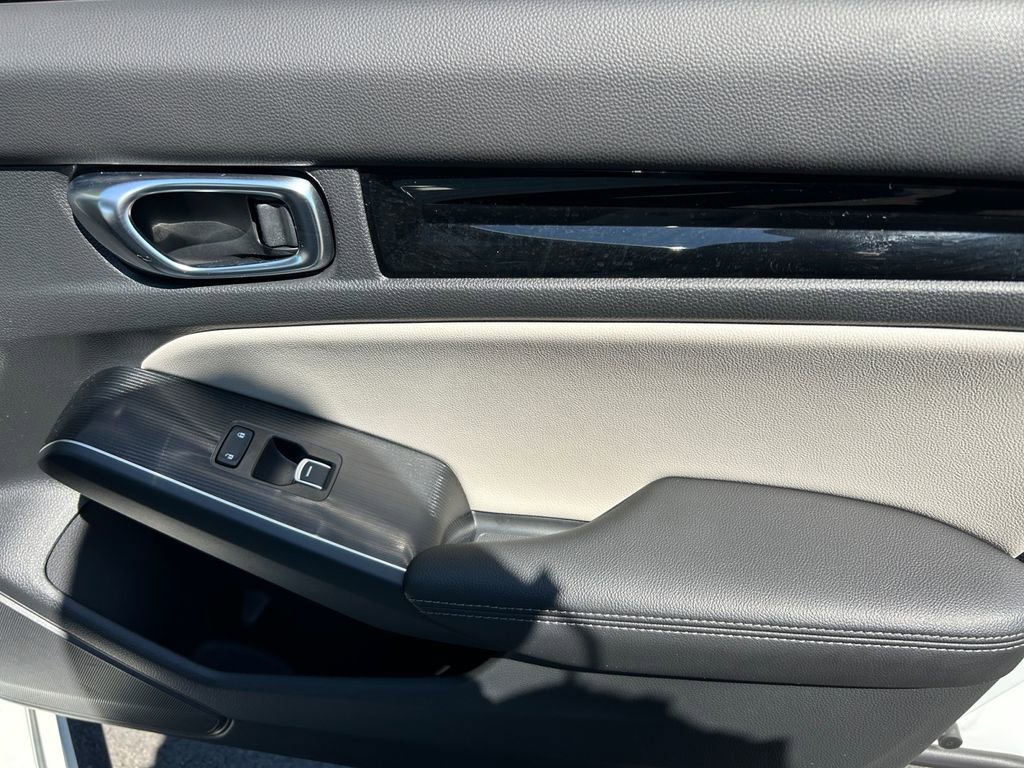 Certified 2024 Honda Civic Touring image 23