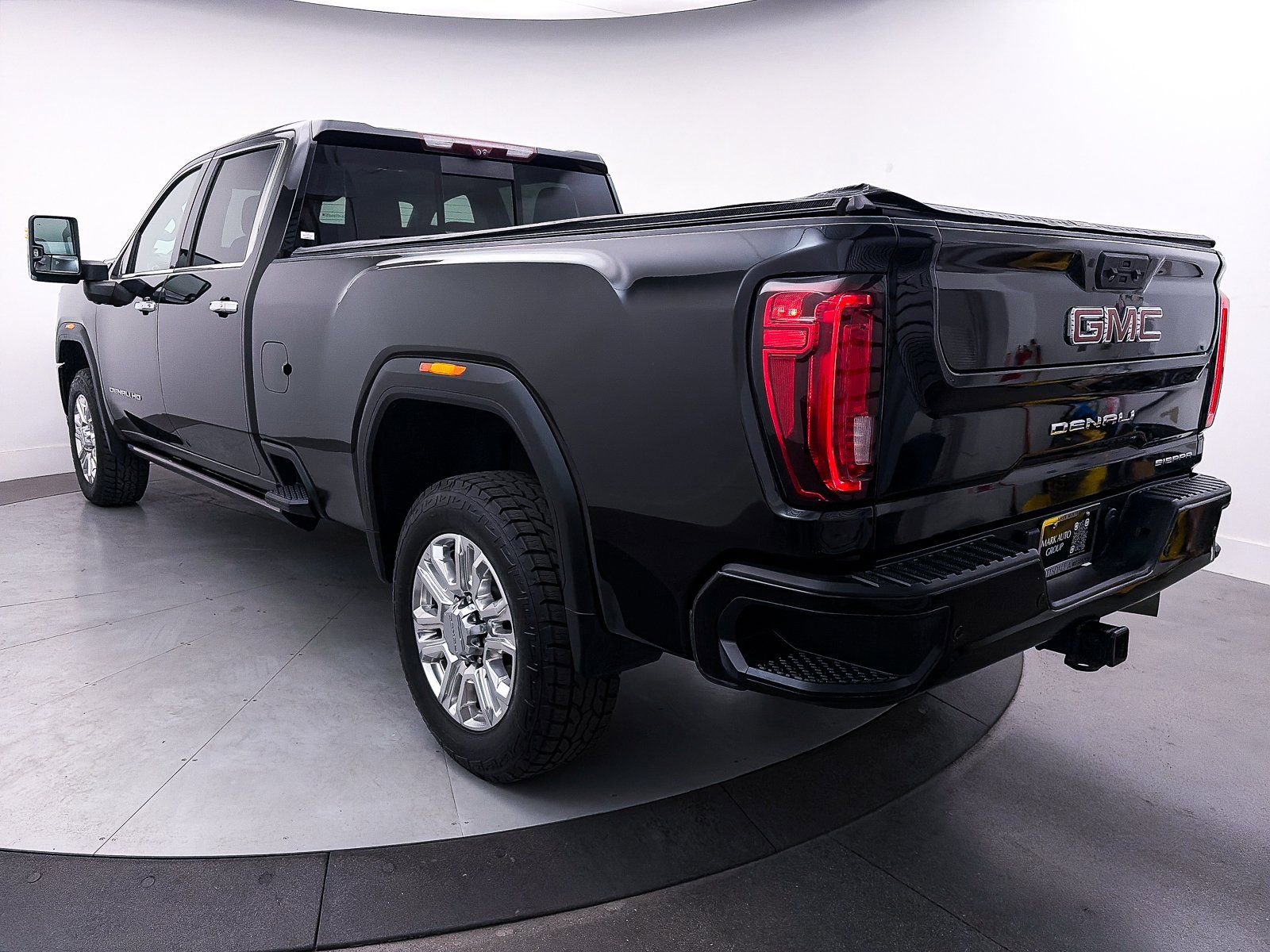 Used 2022 GMC Sierra 3500 Denali w/ Denali Ultimate Package AWD/4WD image 29