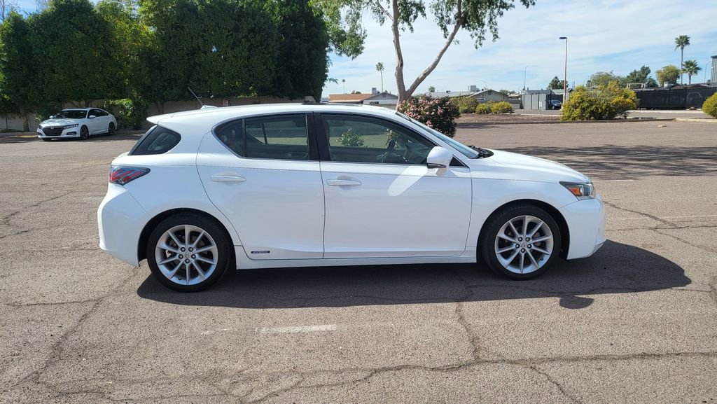 Used 2012 Lexus CT 200h Premium w/ Premium Audio Pkg image 10