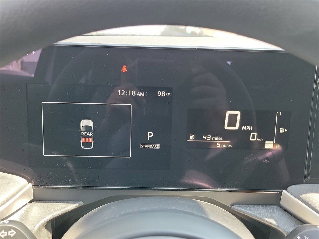 New 2025 Nissan Kicks S FWD image 7