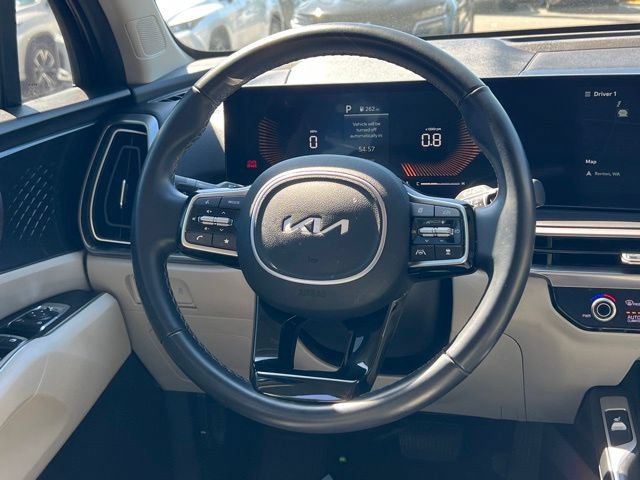 Certified 2025 Kia Sorento S w/ Panoramic Sunroof Package FWD image 12