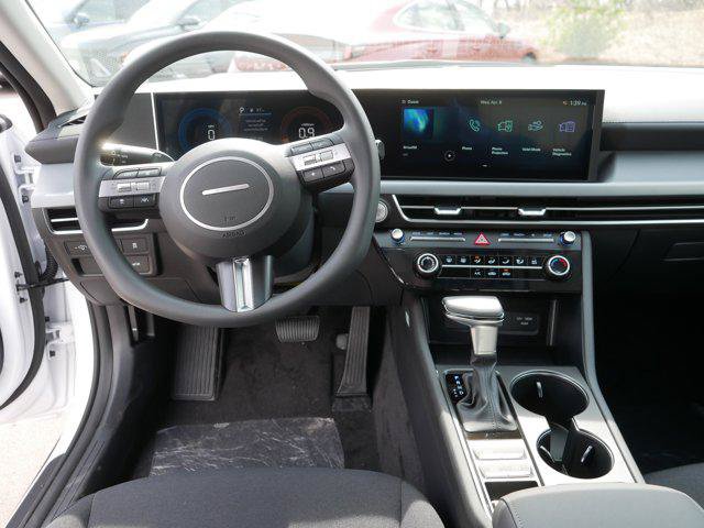 New 2026 Hyundai Sonata SE FWD image 7