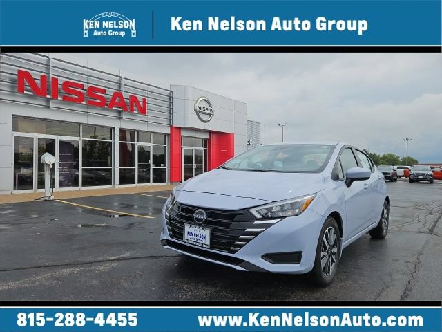 New 2025 Nissan Versa SV w/ Trunk Package