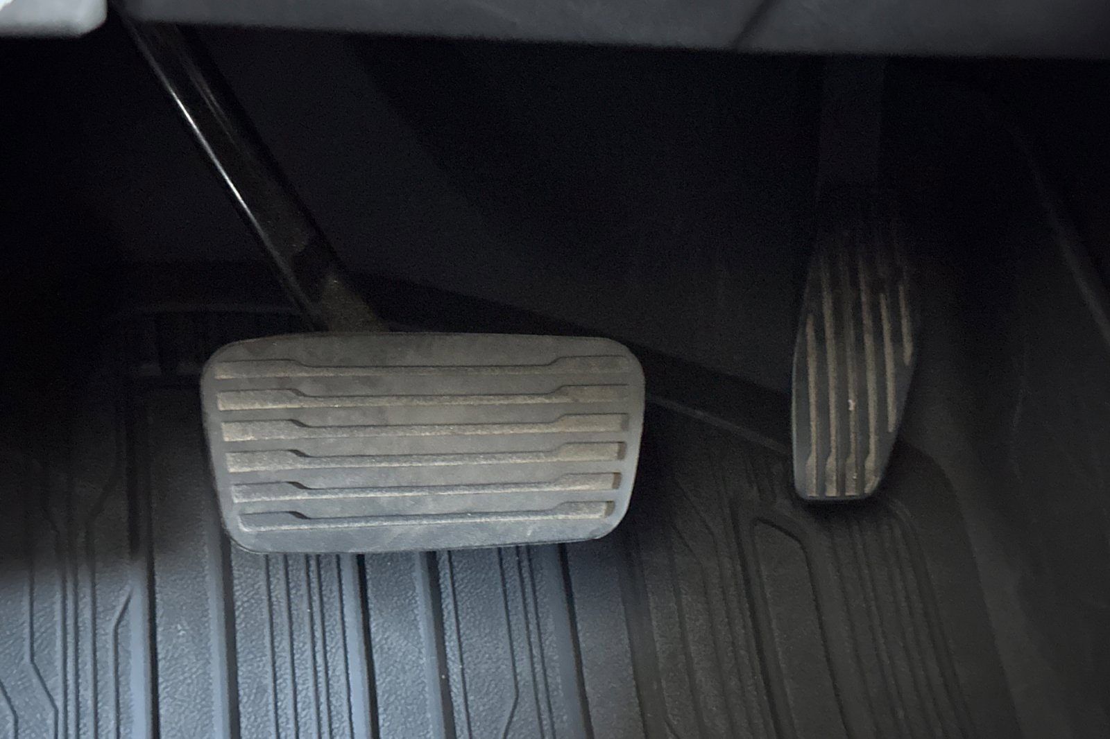 Used 2023 GMC Sierra 1500 Elevation w/ LPO, Elevation Black Package image 43