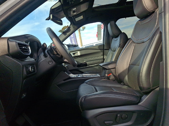 Used 2024 Ford Explorer ST w/ Equipment Group 401A RWD image 12
