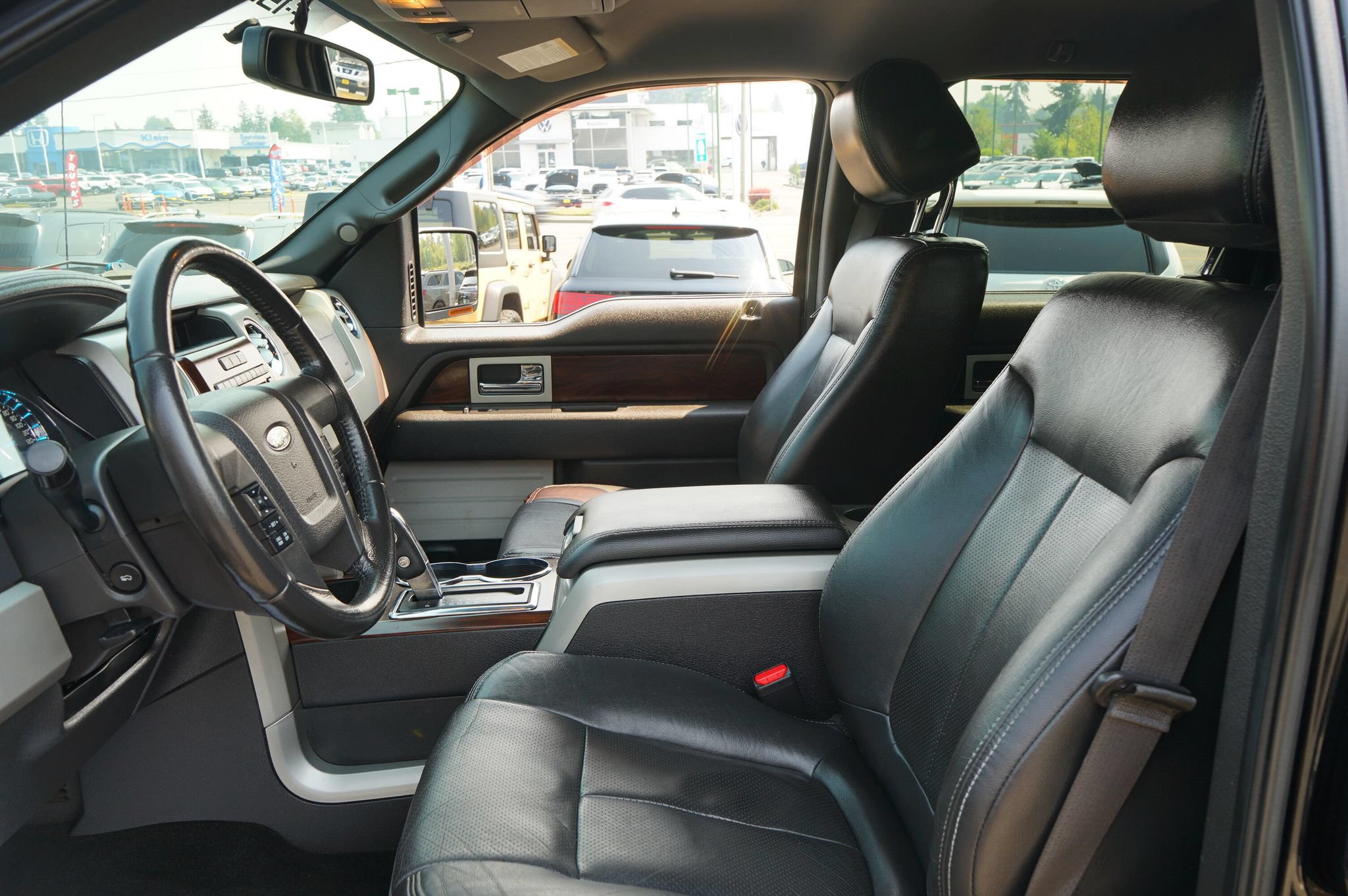 Used 2012 Ford F150 Lariat w/ Lariat Chrome Pkg AWD/4WD image 13