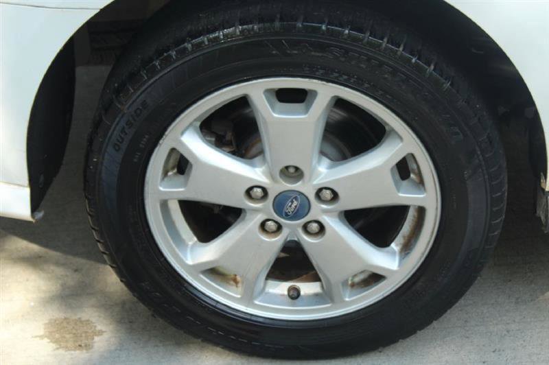 Used 2015 Ford Transit Connect XLT image 27