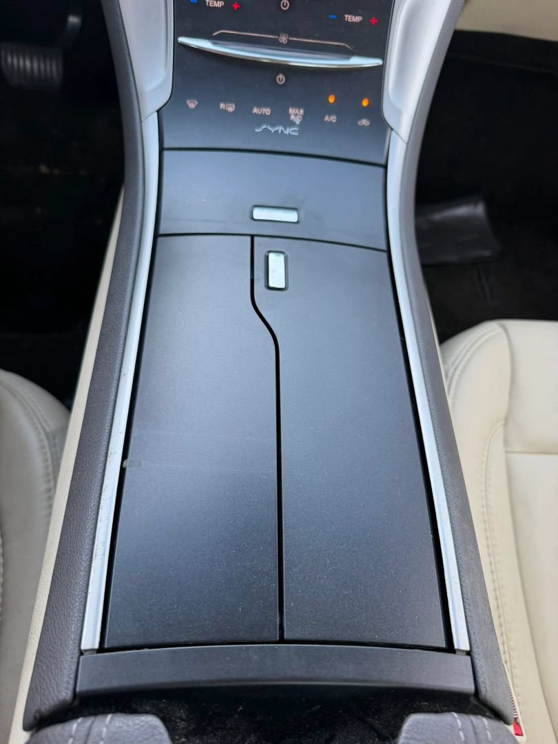 Used 2015 Lincoln MKZ Hybrid w/ Equipment Group 201A Select FWD image 26