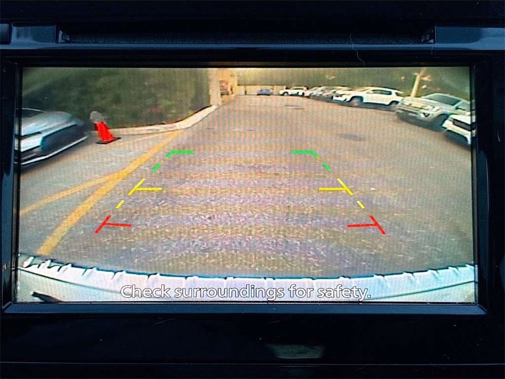 Used 2019 Nissan Rogue Sport S image 14