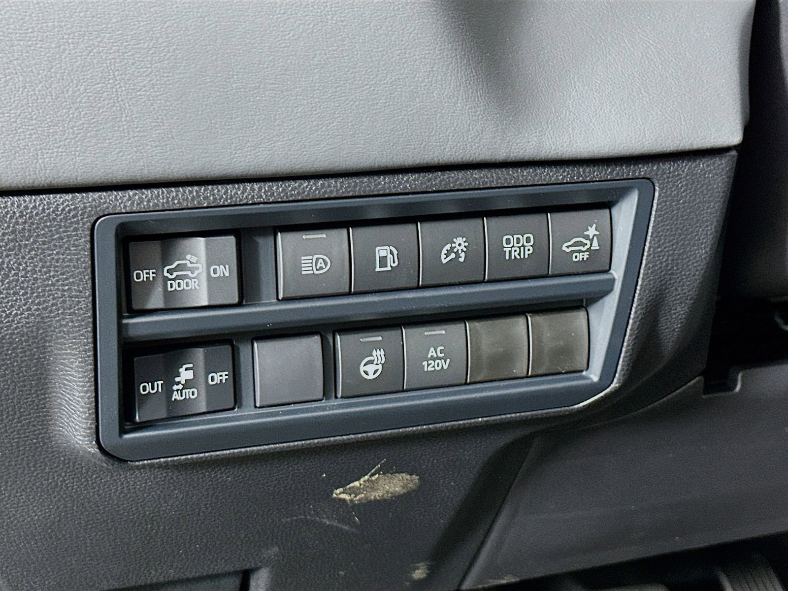 New 2026 Toyota Tundra Capstone AWD/4WD image 10