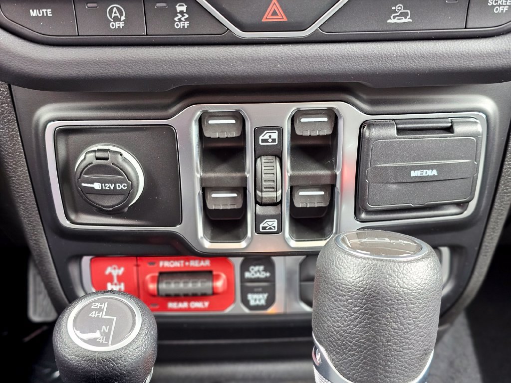 New 2026 Jeep Gladiator Rubicon AWD/4WD image 15