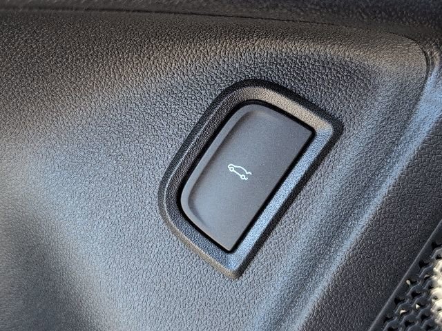 New 2025 Chevrolet Blazer EV RS w/ Super Cruise Package image 24