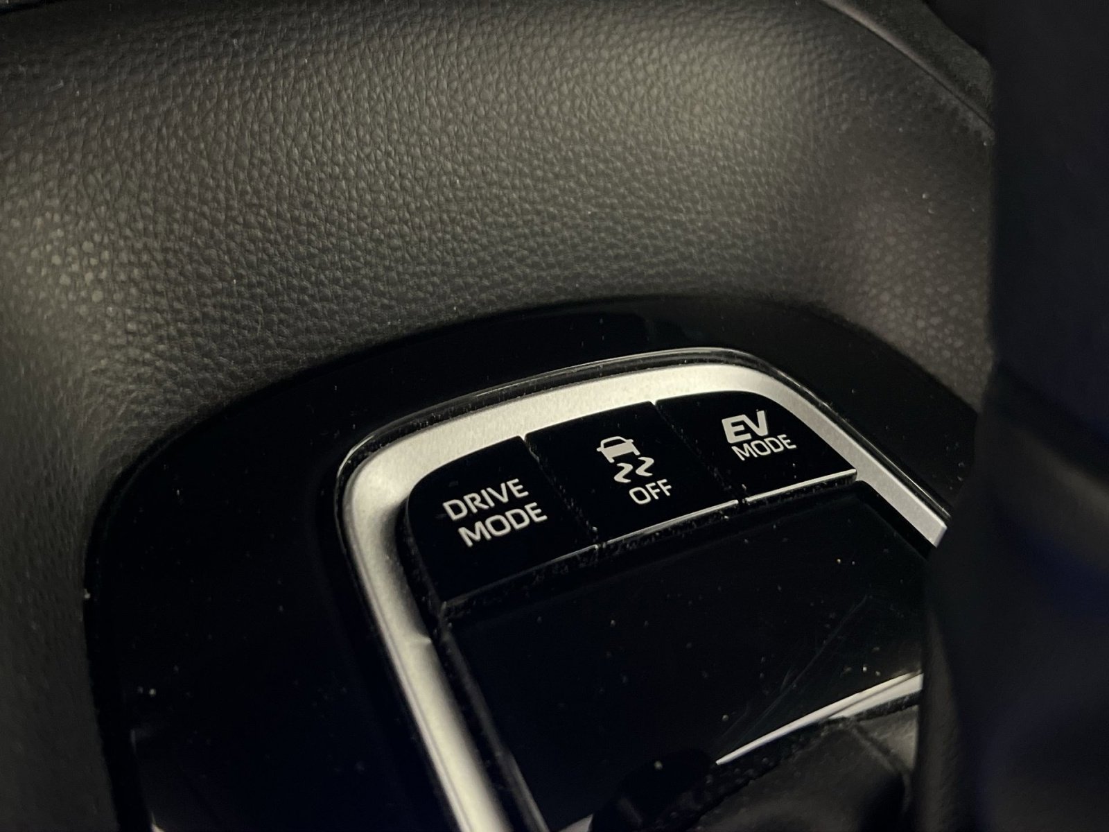 Used 2025 Toyota Corolla LE image 33